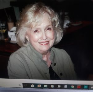 Meet your Posher, Carole